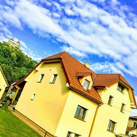Apartman Pod Kalvariou - Rodinny Dom Banská Štiavnica Exterior foto